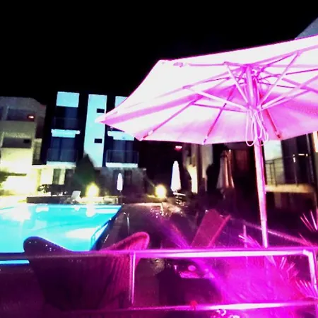 The Chill House In Sunny Апартамент *