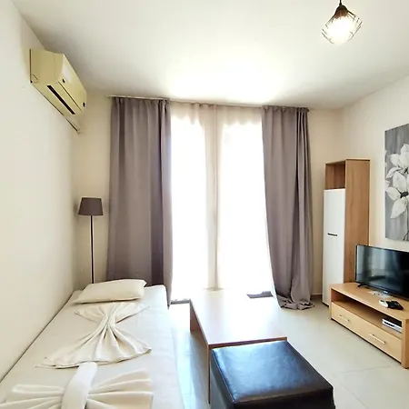 The Chill House In Sunny Апартамент *