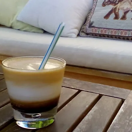 Апартамент The Chill House In Sunny *