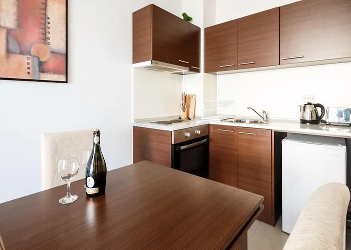 The Chill House In Sunny * Сонячний Берег